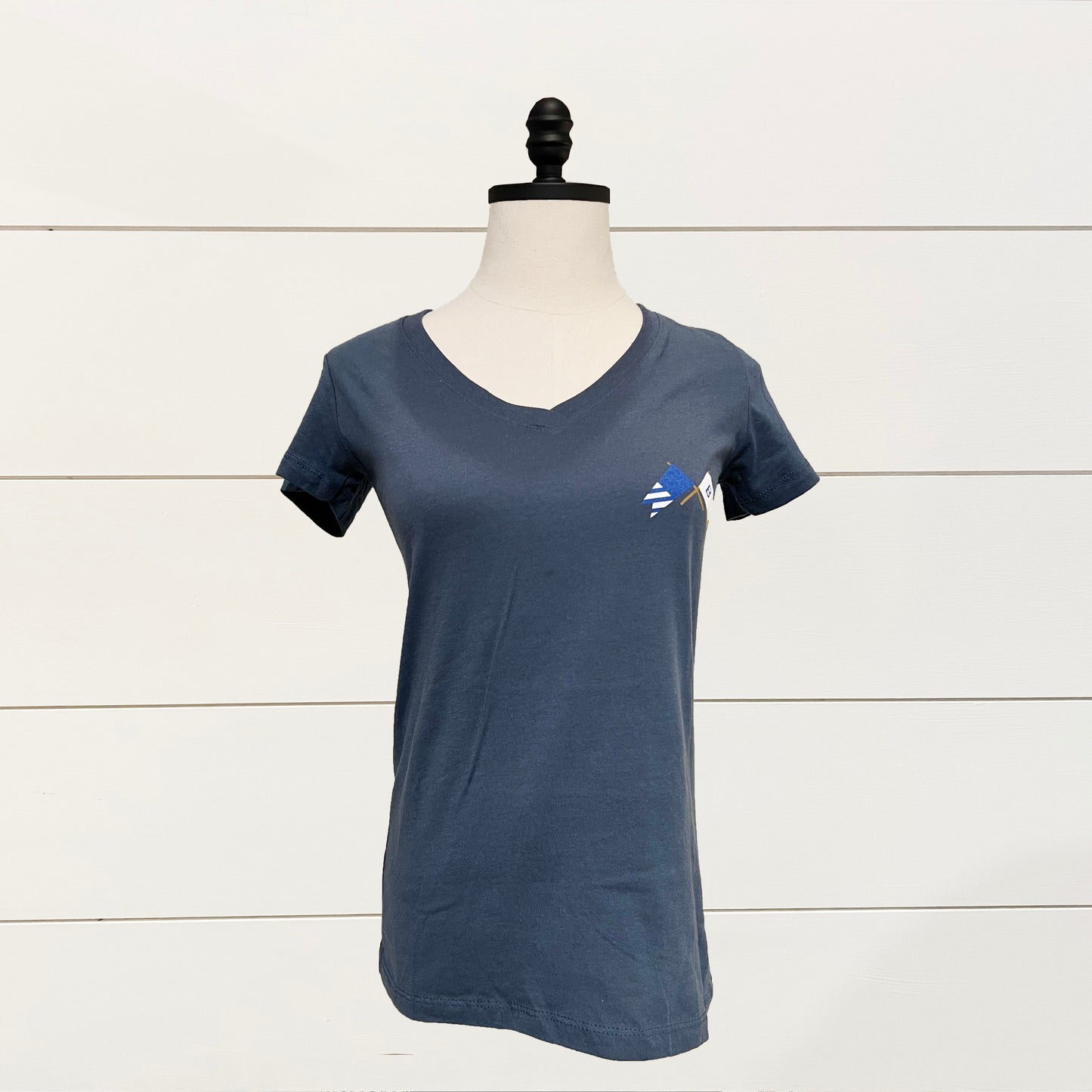 BURGEE V-Neck Tee