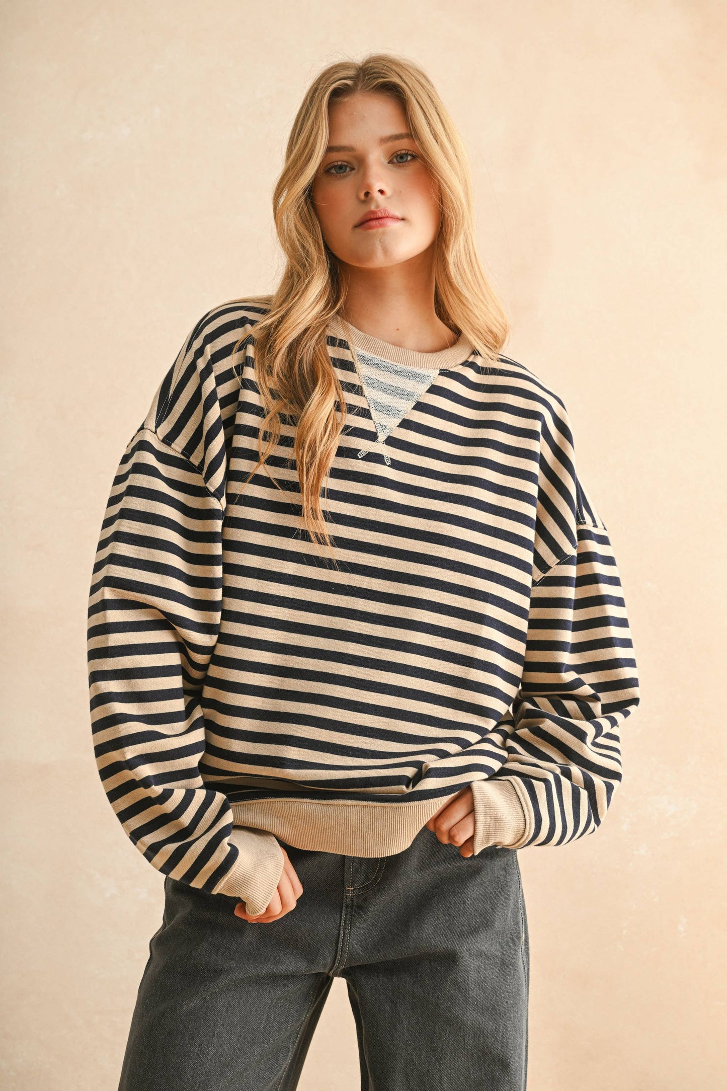 T4247   STRIPED KNITTED LONG SLEEVE PULLOVER