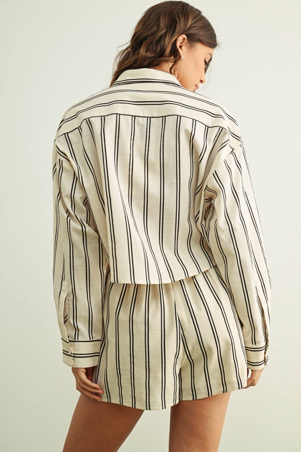 P6683ST   STRIPED ELASTIC BAND WAIST SHORTS