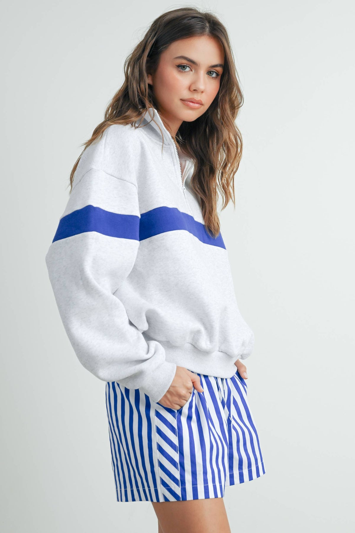 Two-Toned Half Zip Collar Sweatshirt - BMT7535