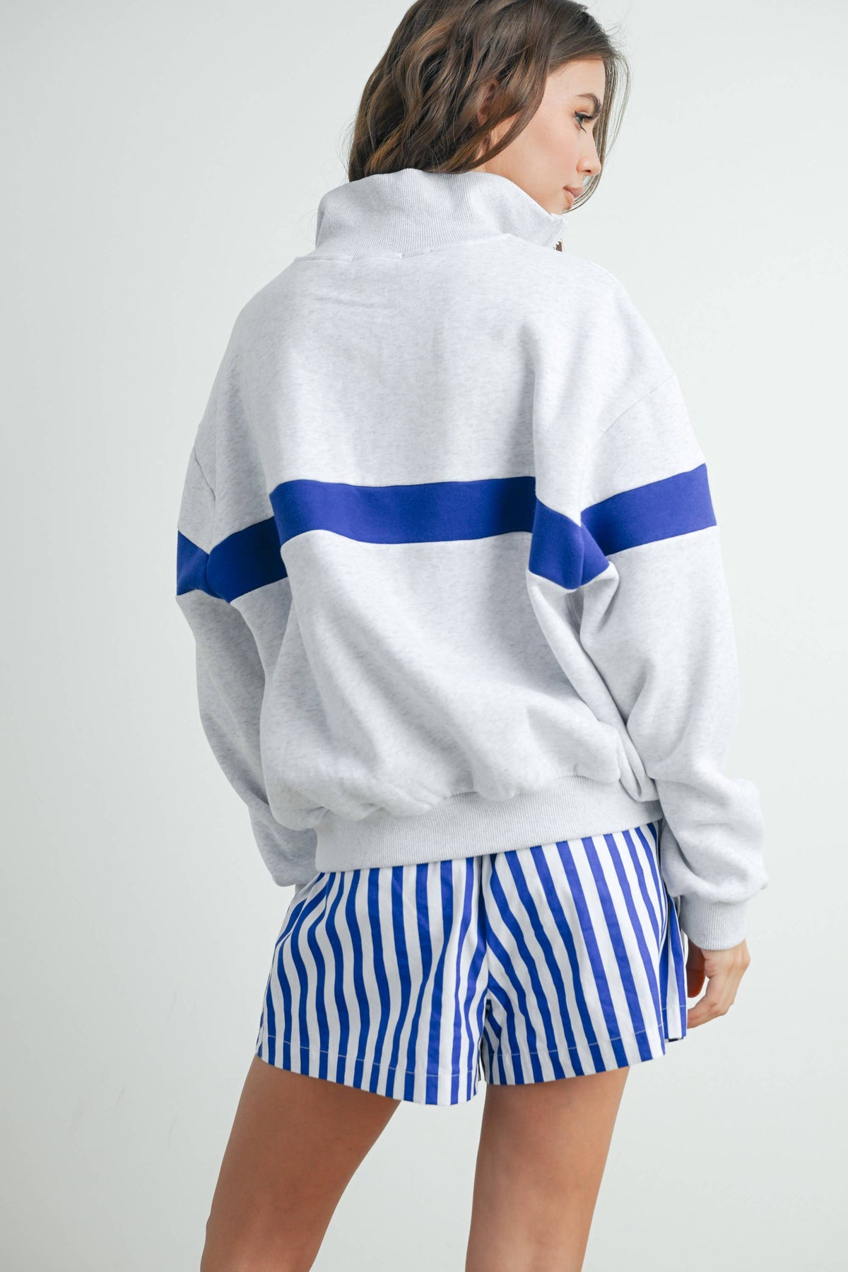 Two-Toned Half Zip Collar Sweatshirt - BMT7535