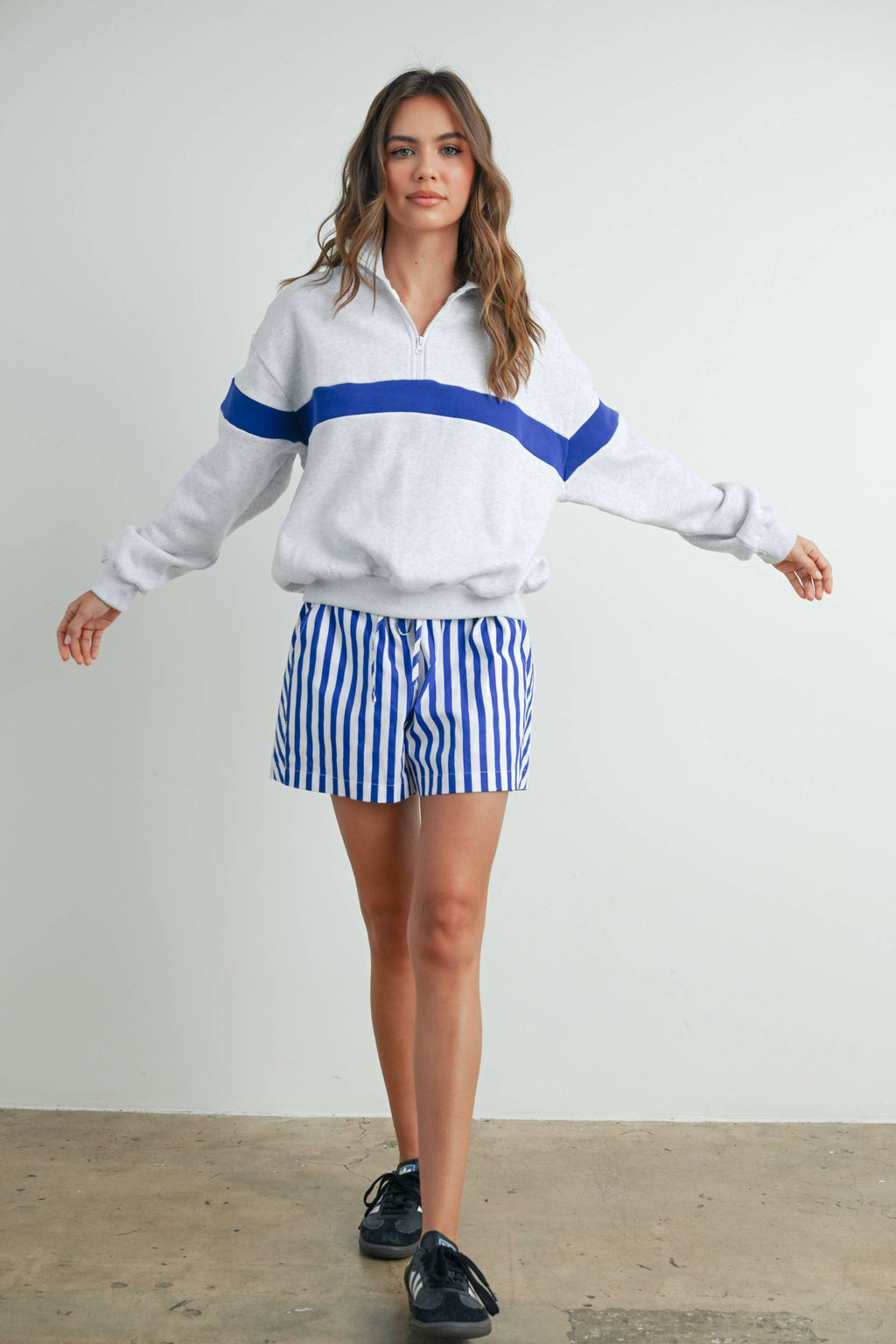 Two-Toned Half Zip Collar Sweatshirt - BMT7535