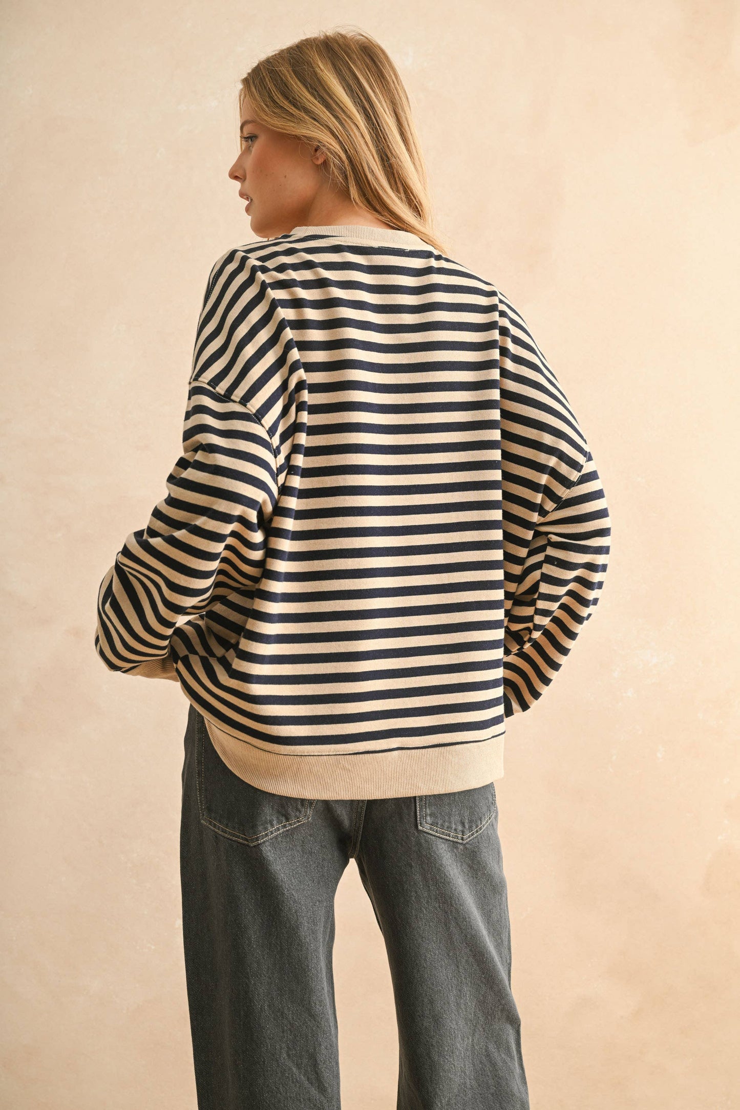 T4247   STRIPED KNITTED LONG SLEEVE PULLOVER