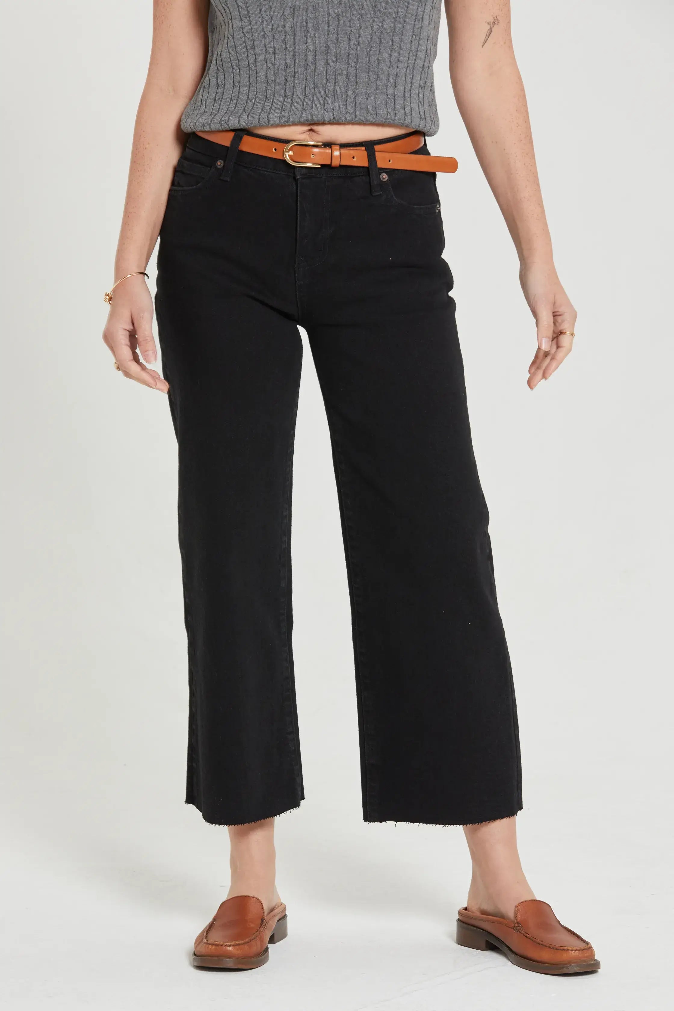 Aberdeen Ankle Crop High Rise Jean, Black