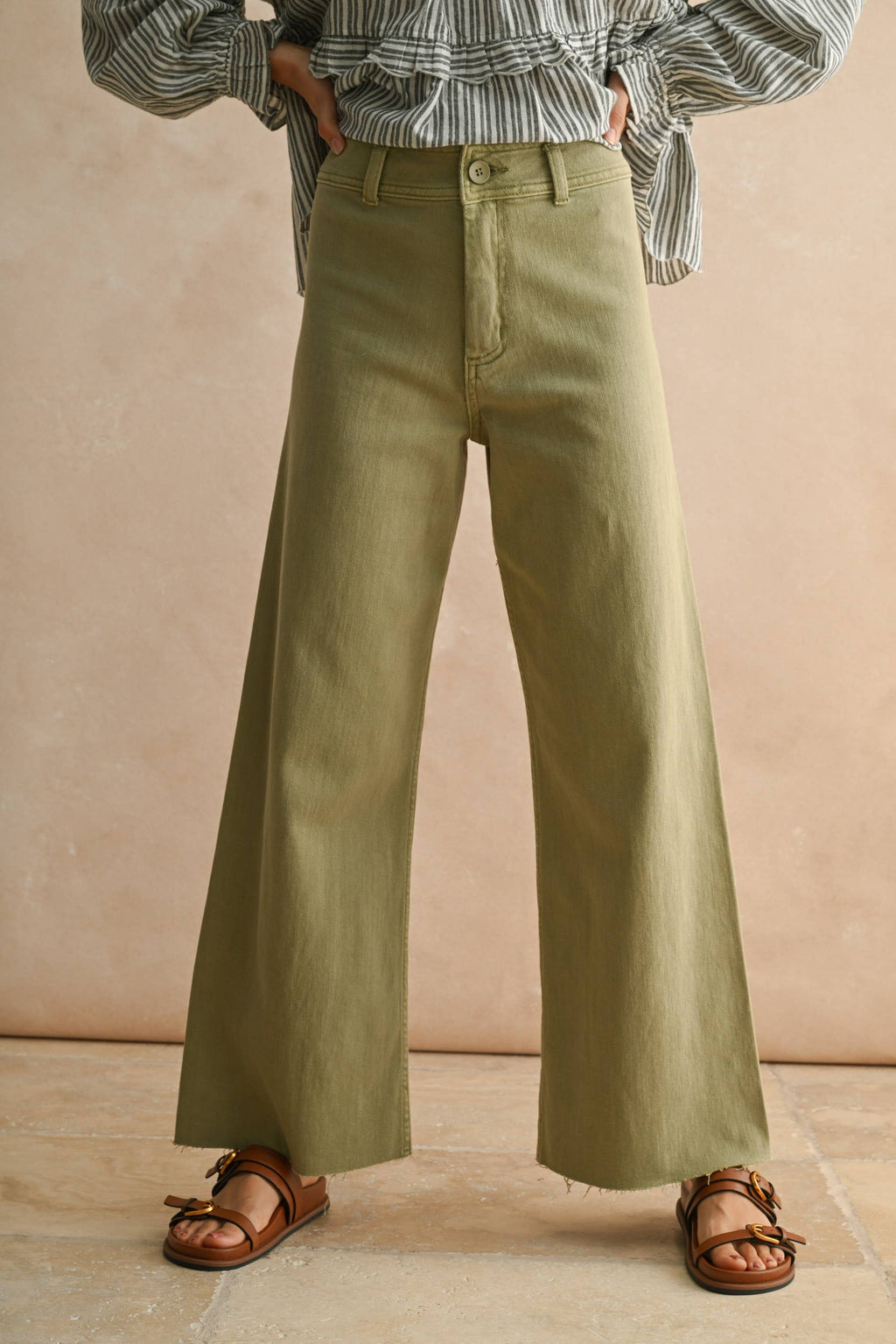 MMP623   STRAIGHT WIDE LEG DENIM PANTS