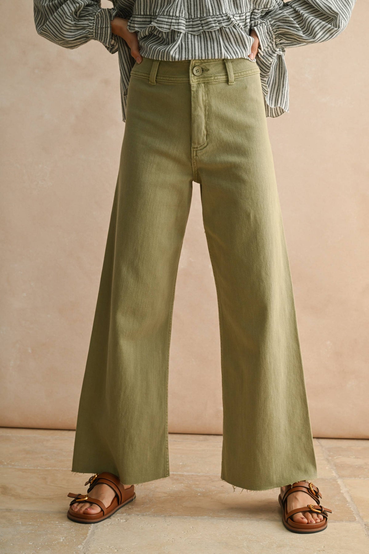 MMP623   STRAIGHT WIDE LEG DENIM PANTS