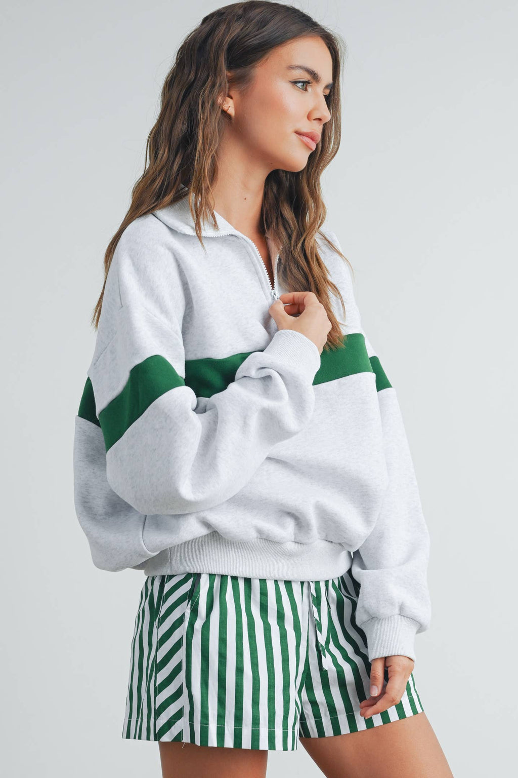 Two-Toned Half Zip Collar Sweatshirt - BMT7535