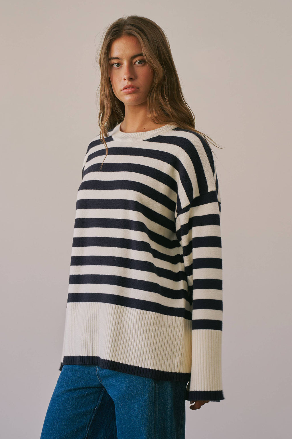 BSW1243 Striped Crew Neck Long Sleeve Sweater (NAVY)