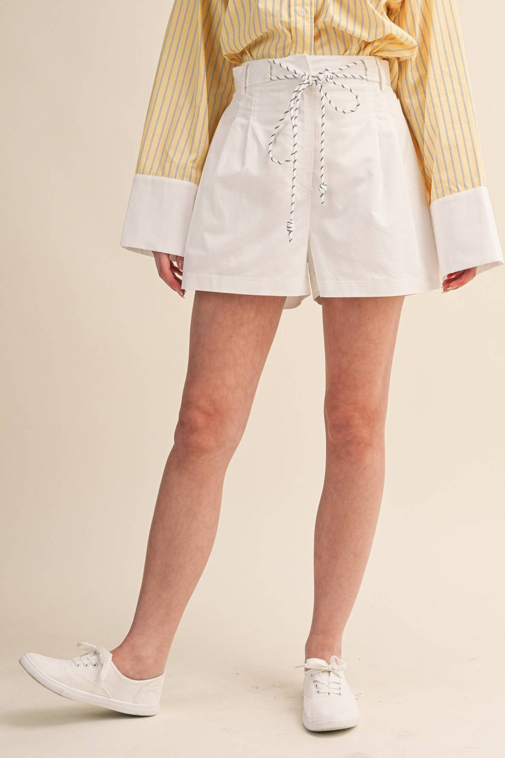 ROPE TRIM BELT PLEATED SHORTS MP4654