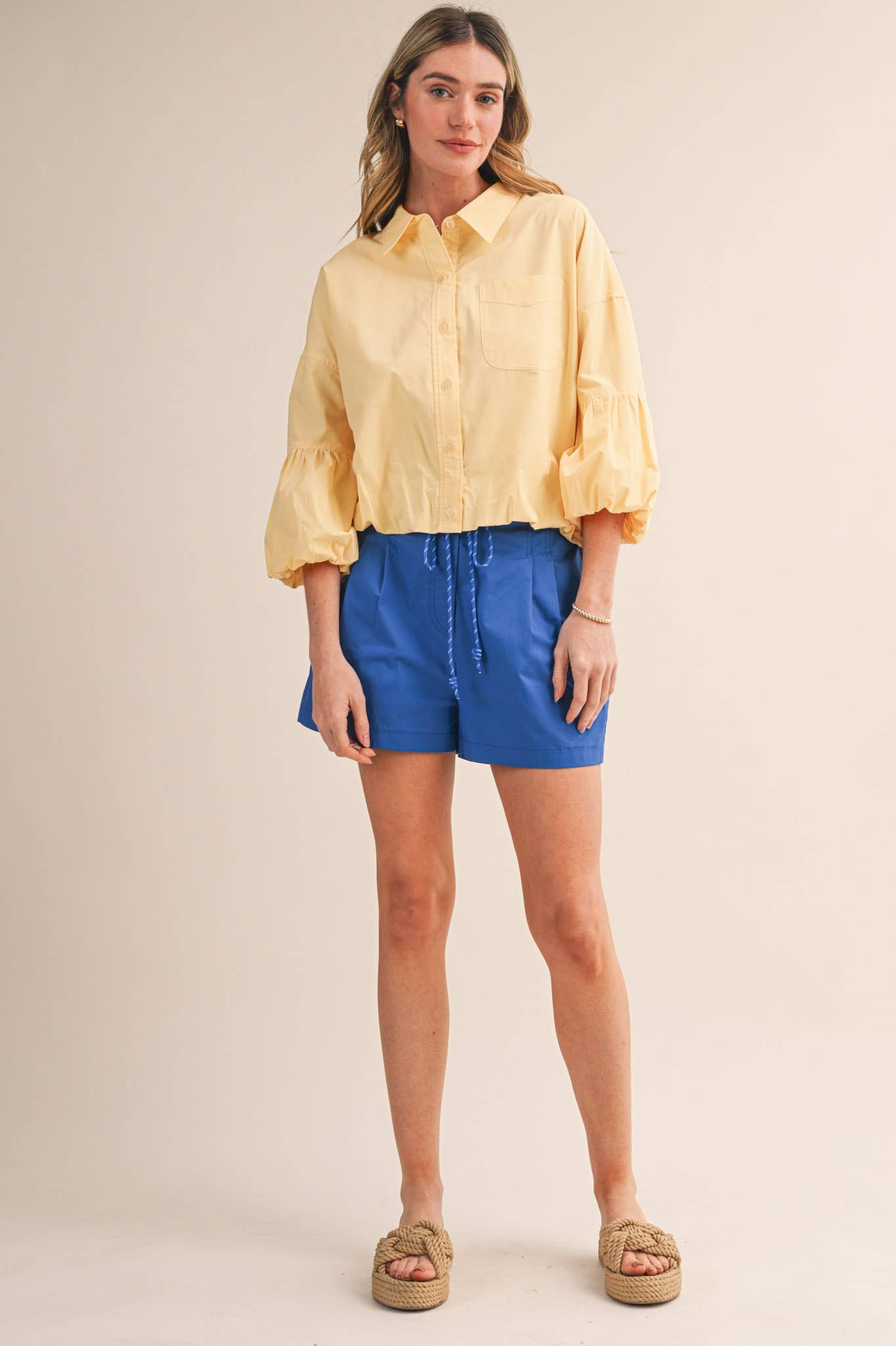 ROPE TRIM BELT PLEATED SHORTS MP4654