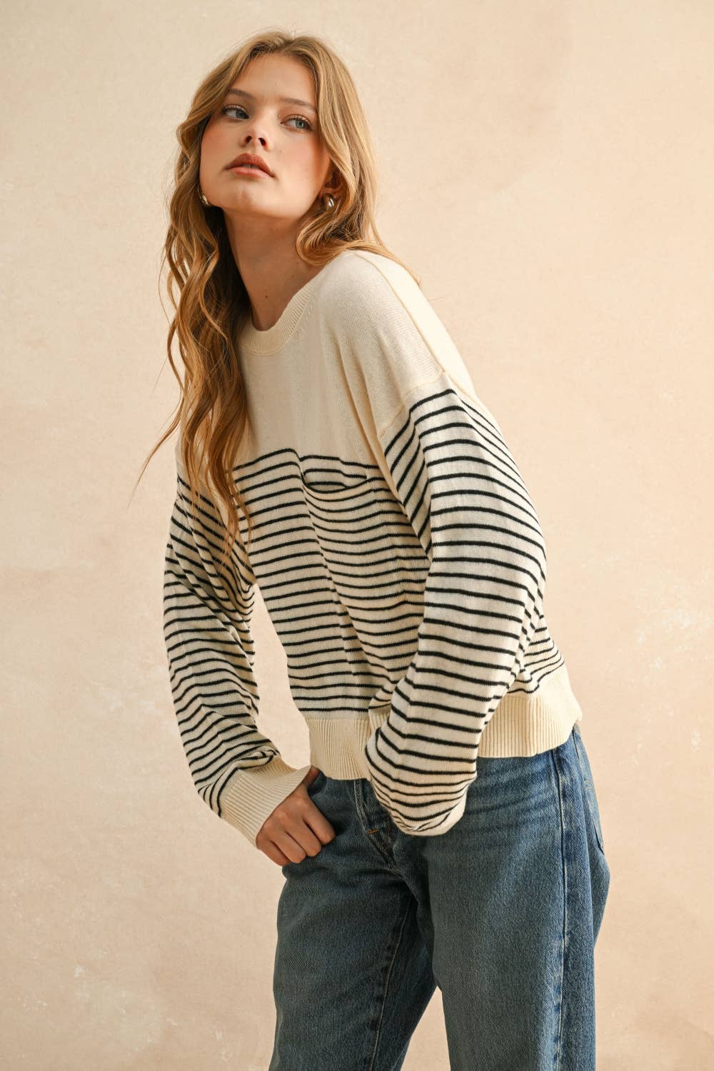 T5113   STRIPE PATTERN SWEATER KNITTED TOP