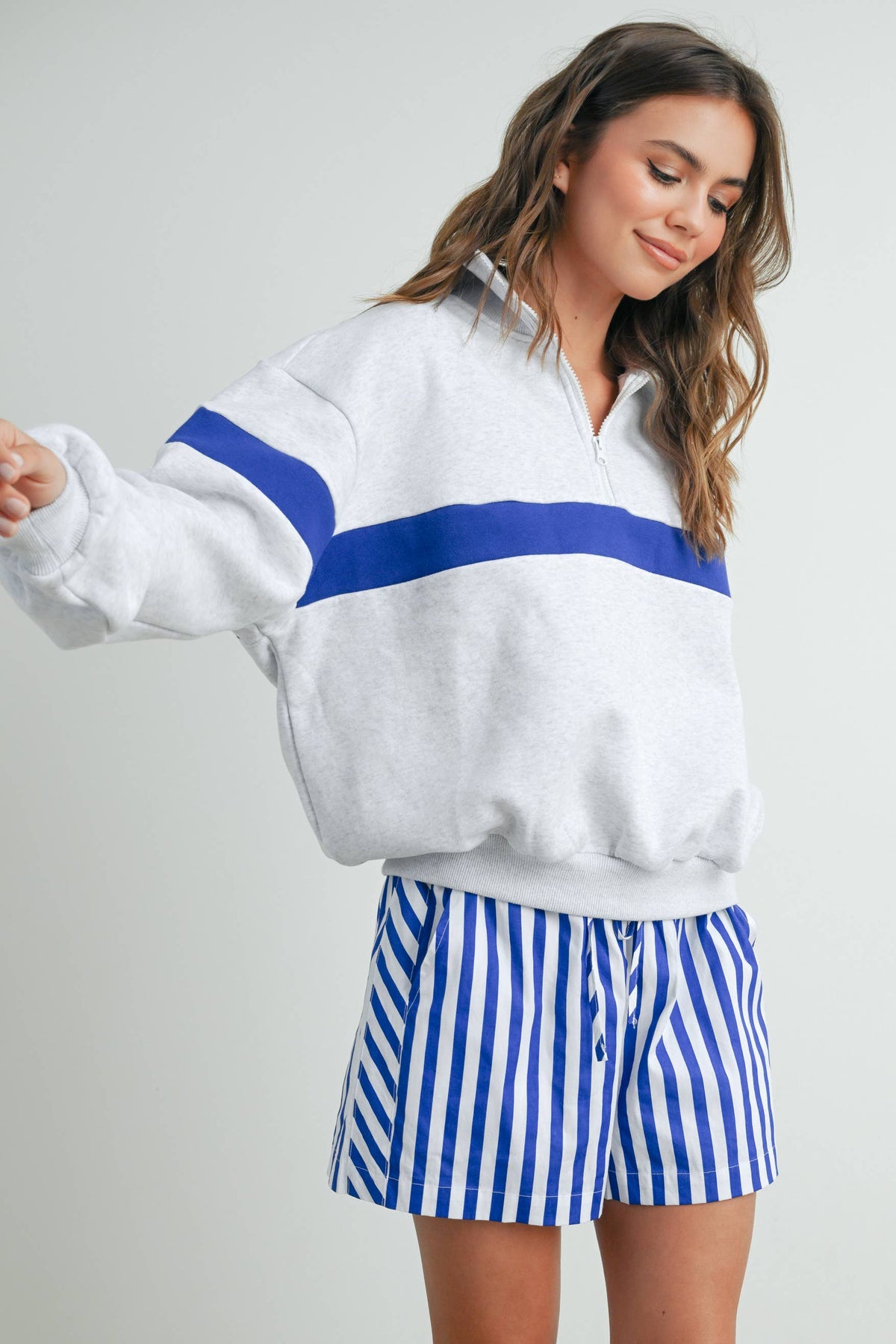 Two-Toned Half Zip Collar Sweatshirt - BMT7535