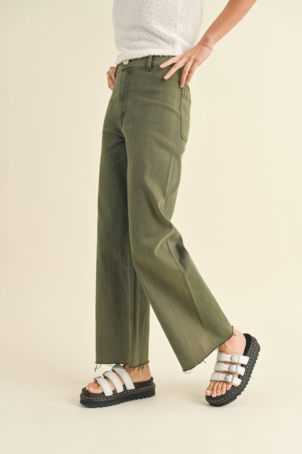 MMP623   STRAIGHT WIDE LEG DENIM PANTS