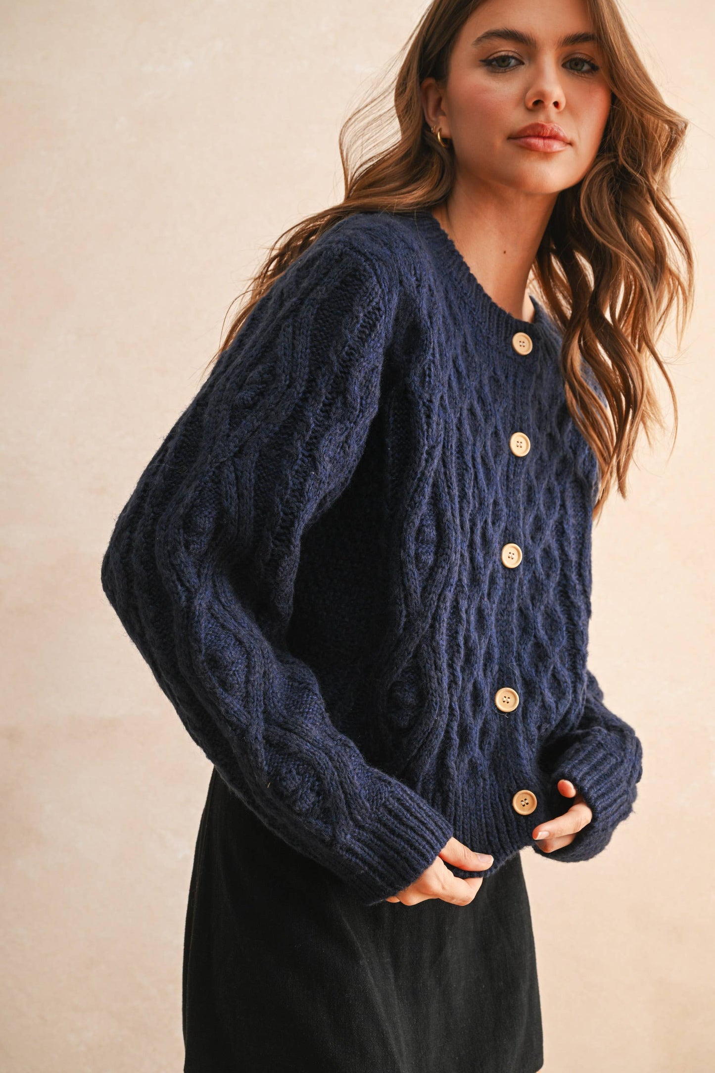 J5170   BUTTON FRONT CABLE KNITTED CARDIGAN