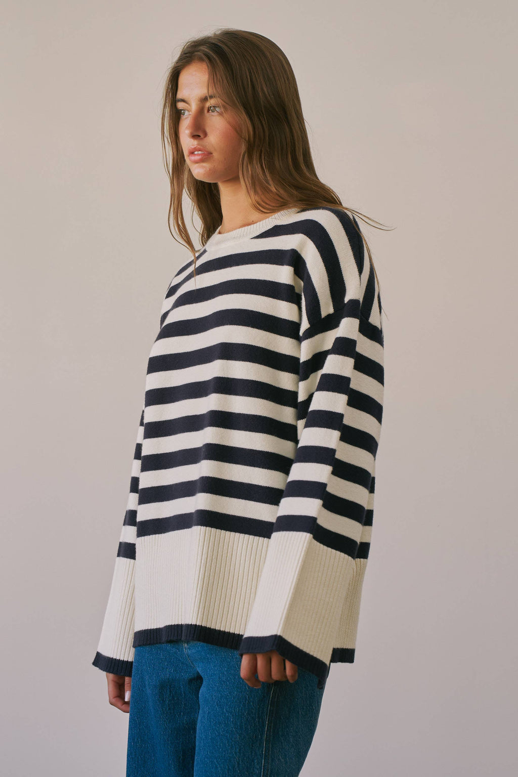 BSW1243 Striped Crew Neck Long Sleeve Sweater (NAVY)