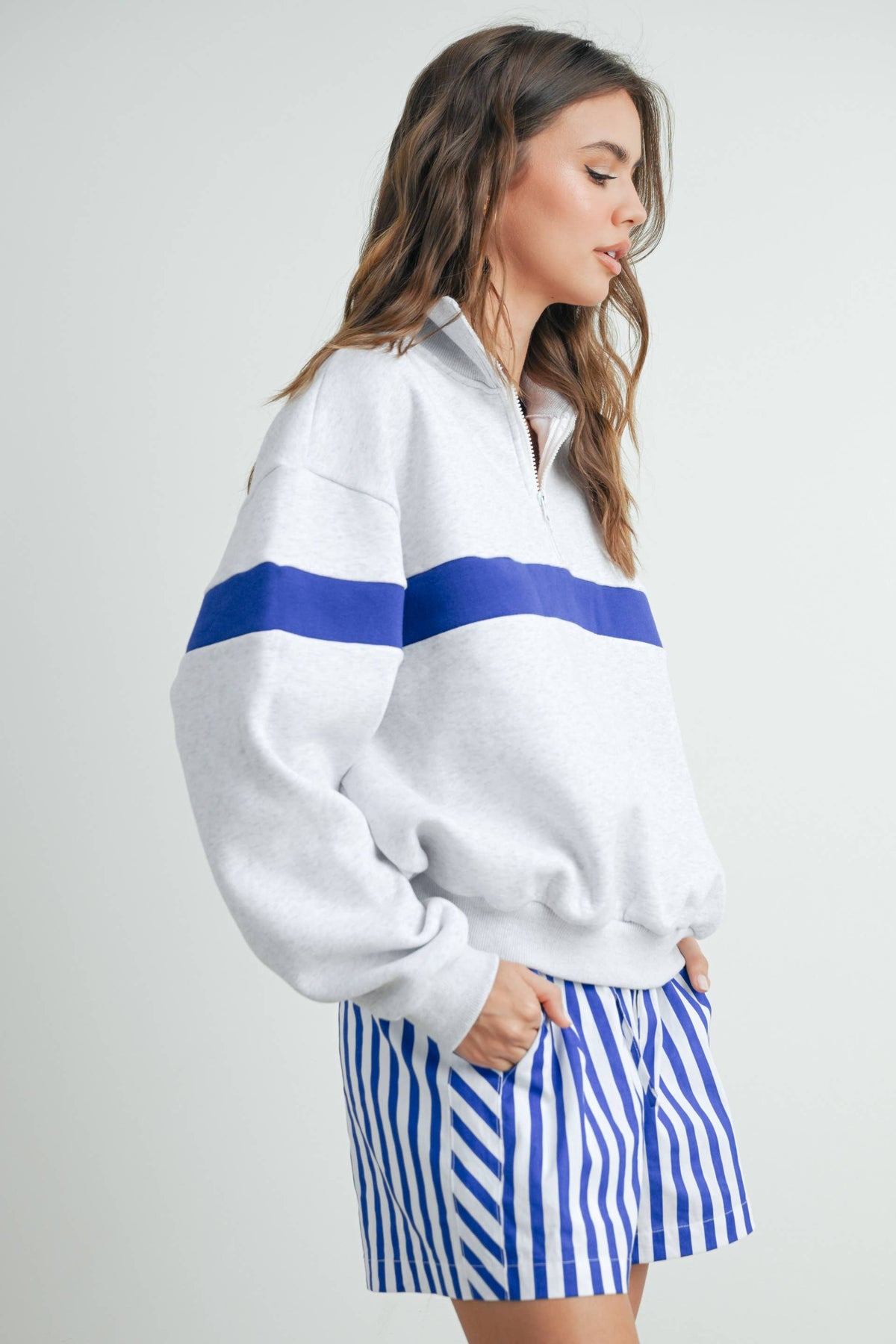 Two-Toned Half Zip Collar Sweatshirt - BMT7535
