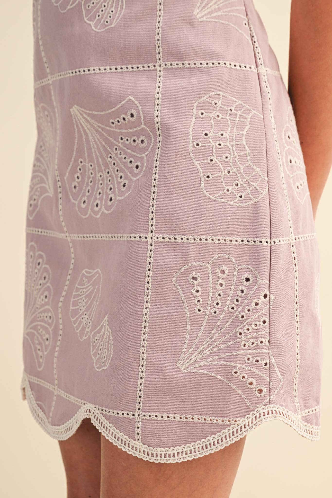 EMBROIDERED SHELLS A LINE MINI DRESS MDR4919