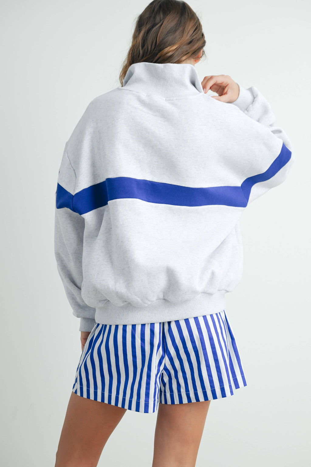 Two-Toned Half Zip Collar Sweatshirt - BMT7535