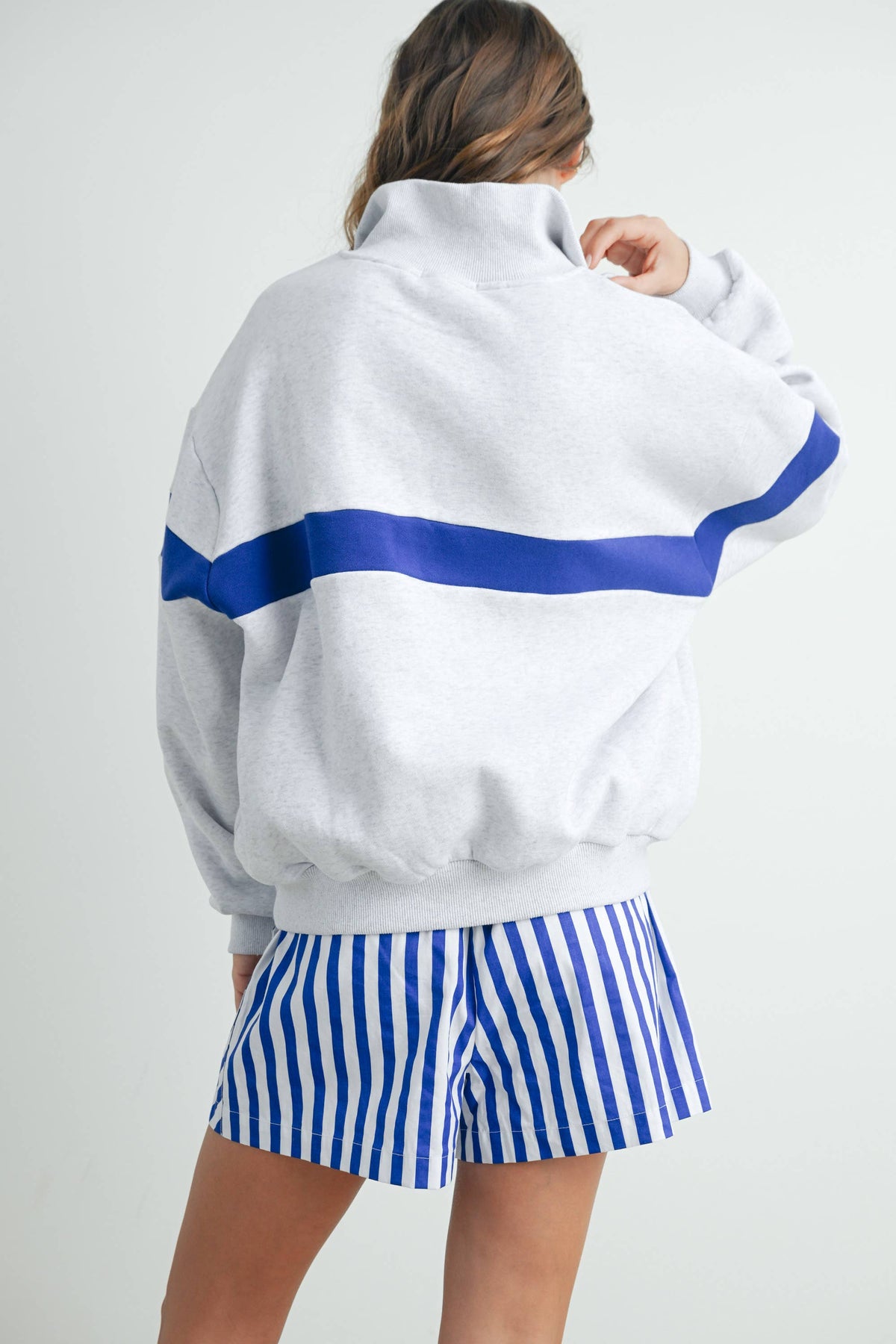 Two-Toned Half Zip Collar Sweatshirt - BMT7535