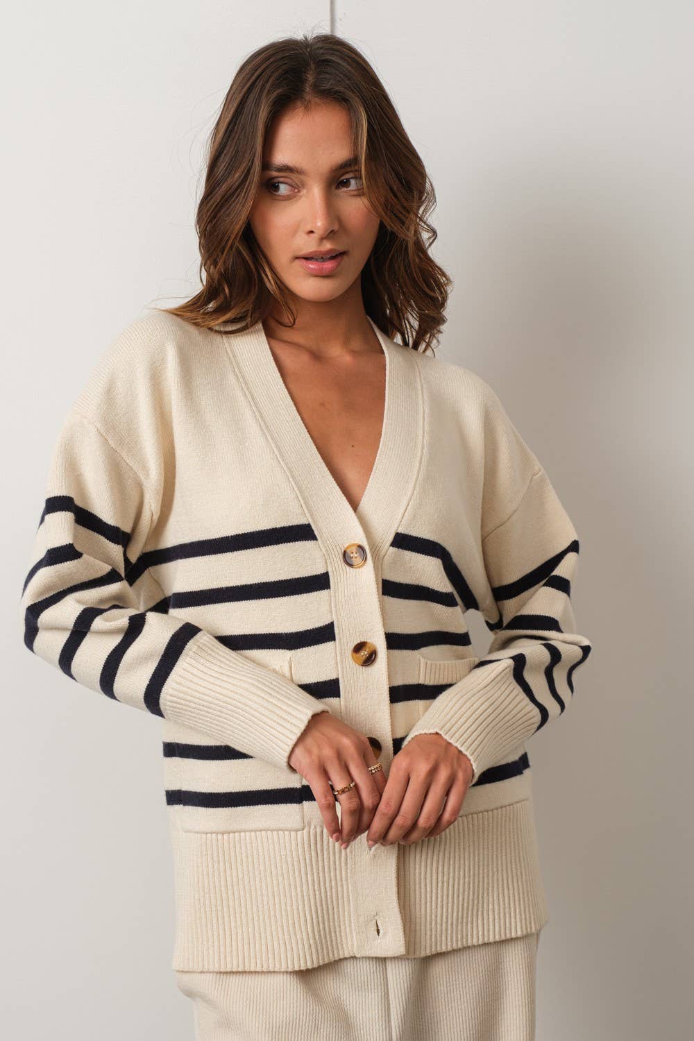 V-neck Cardigan With Long Sleeves