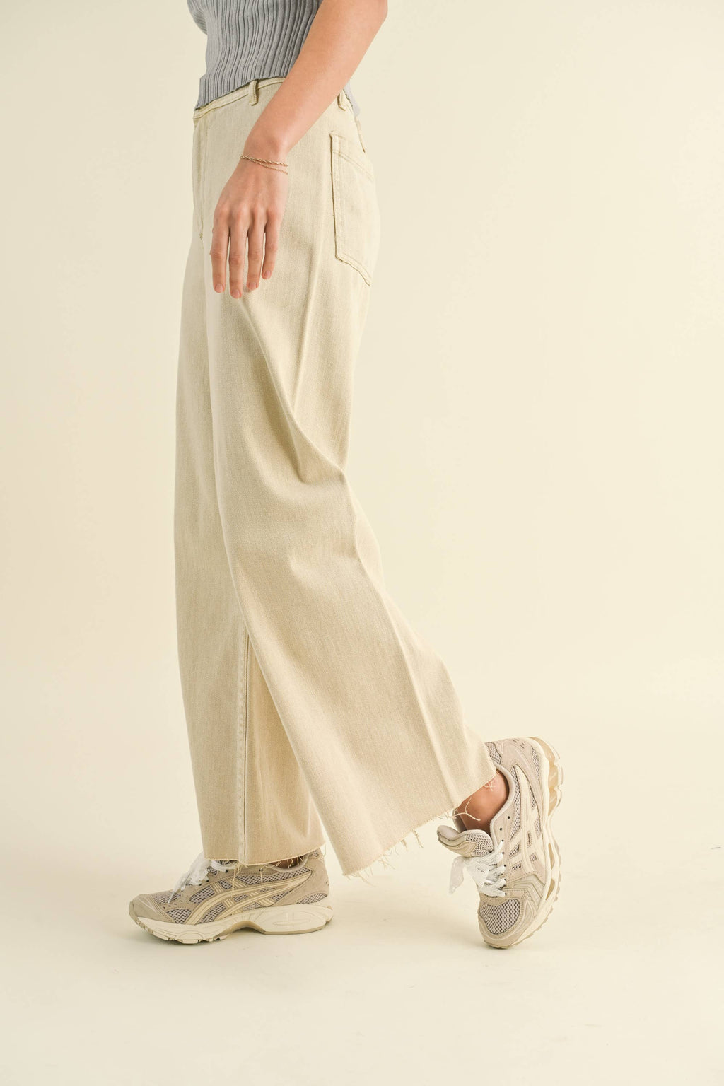 MMP623   STRAIGHT WIDE LEG DENIM PANTS